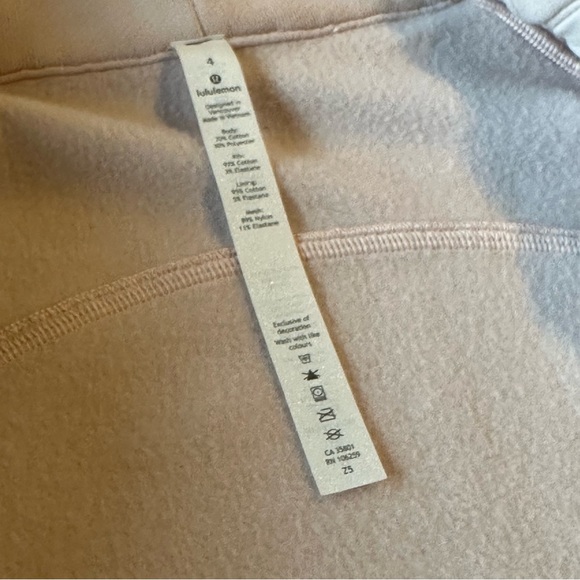 Lululemon Scuba Hoody - Picture 9 of 11